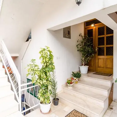 Klara- Comfort Studio With Balcony And Sea View