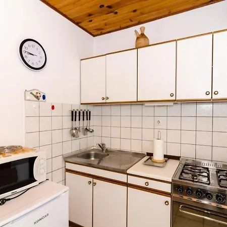 Klara- Comfort Studio With Balcony And Sea View Apartment